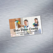 Vrouwen die het huishouden schoonmaken magnetisch visitekaartje (Voorbeeld)