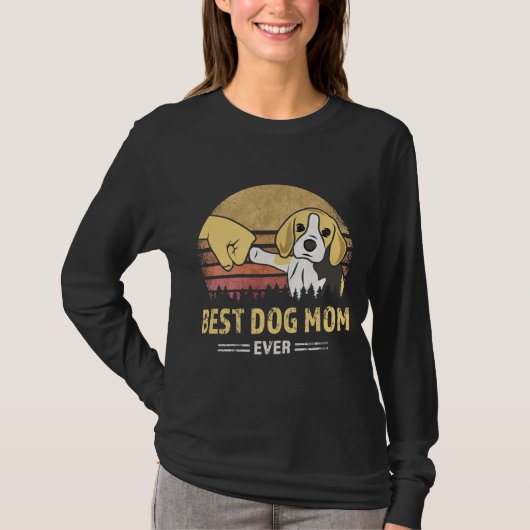 Vrouwen dragen de beste beagle mam in een recro  t-shirt (Voorkant)