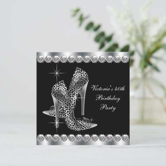 Vrouwen Elegant Zwart Verjaardagsfeest Kaart (Staand voorkant)