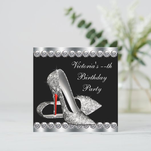 Vrouwen Elegant Zwart Verjaardagsfeest Kaart (Staand voorkant)