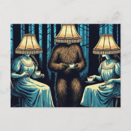 Vrouwen en Sasquatch in de Forest Lampshade Petten Briefkaart
