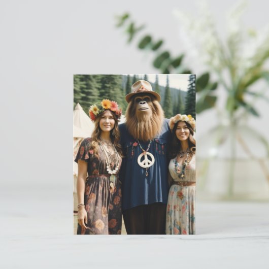 Vrouwen en Sasquatch Retro Hippies Festival Briefkaart (Staand voorkant)