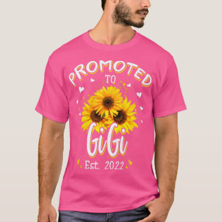 Vrouwen gepromoot naar Gigi 2022 Sunflower Grandma T-shirt
