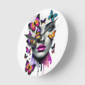 Vrouwen gezicht en vlinders, fantasie ronde klok (Hoek)