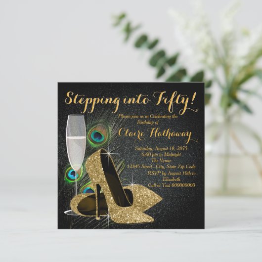 Vrouwen Gouden Pauw Verjaardagsfeest Kaart (Staand voorkant)