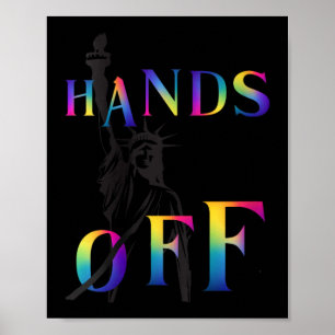 Vrouwen Handen Van Verzet Regenboogstandbeeld Van  Poster