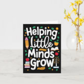 Vrouwen helpen kleine geesten terug te groeien naa kaart (Gele Bloem)