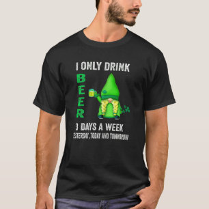 Vrouwen ik Drink slechts 3 dagen per week bier T-shirt