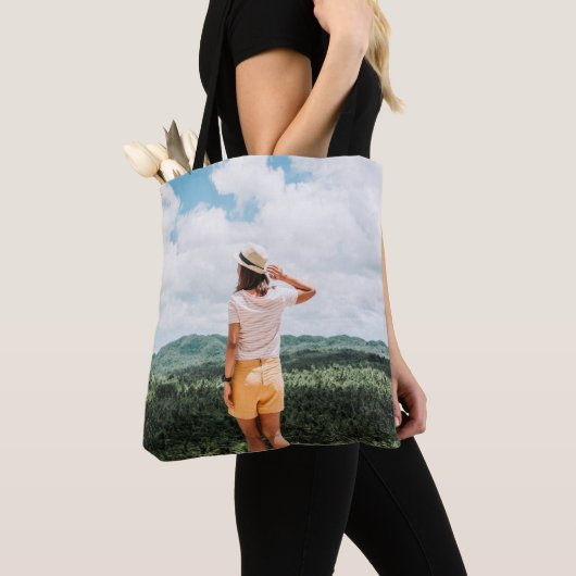Vrouwen in de buurt van bomen tote bag (Dichtbij)