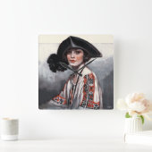 Vrouwen in geborduurde Blouse Vierkante Klok (Huis)