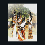 Vrouwen in het Afrikaanse stammendorp Briefkaart<br><div class="desc">Moderne kunst: Afrikaanse vrouwen met stamplunderingen</div>