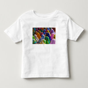 Vrouwen in kleurrijke saris komen bij elkaar kinder shirts