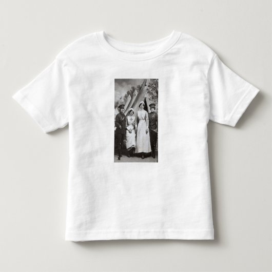 Vrouwen in oorlog, 1914-18 kinder shirts (Voorkant)