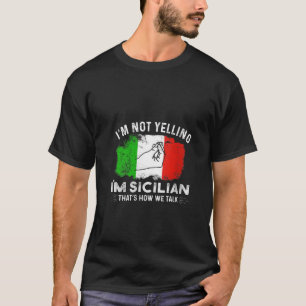 Vrouwen Italië Vlag Ik ben niet schreeuwen Ik ben  T-shirt