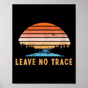 Vrouwen laten geen sporen achter _ Natuur Mountain Poster