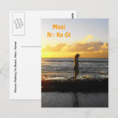 Vrouwen lopen op strand op zonsondergang in Maui Briefkaart (Voorkant / Achterkant)