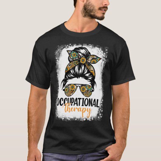 Vrouwen Messy Bun Occupational Therapy van de maan T-shirt (Voorkant)