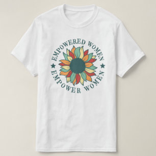 Vrouwen met een krachtige kracht t-shirt