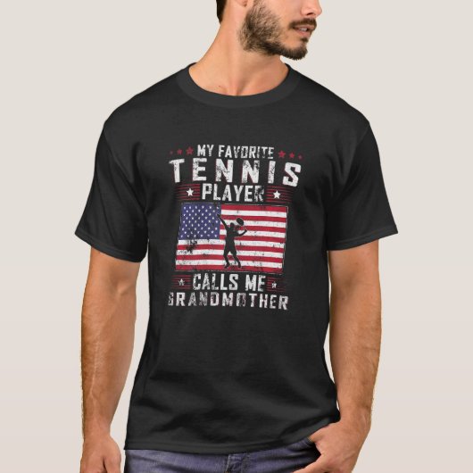 Vrouwen Mijn favoriete Tennis Player roept me op T-shirt (Voorkant)
