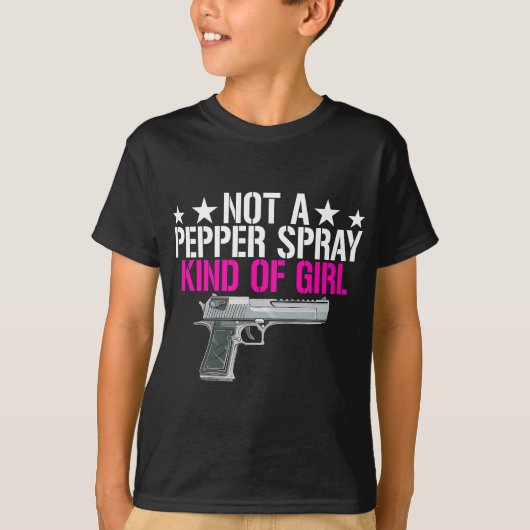 Vrouwen Niet Een Pepper Spray Soort Meisje -Pro Pi T-shirt (Voorkant)