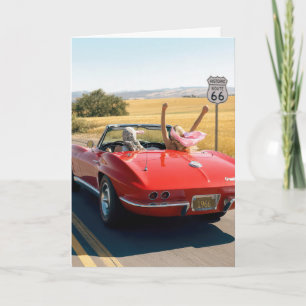 Vrouwen op hun verjaardag in een rode Corvette uit Kaart