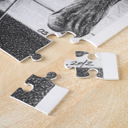 Vrouwen poten, glas en roos potloodtrekkunst legpuzzel (Zijkant)