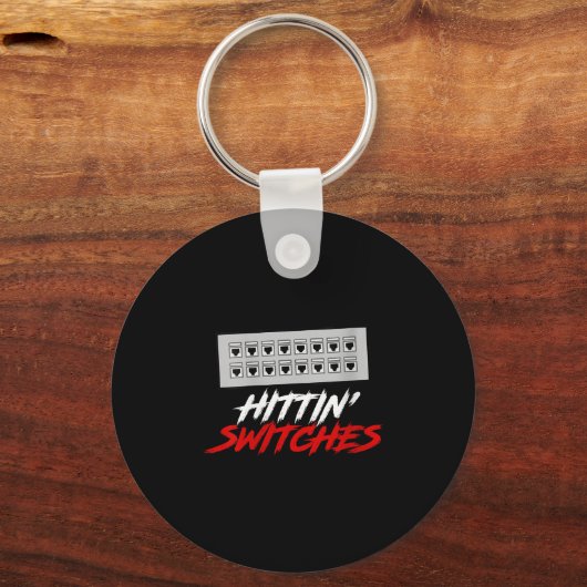 Vrouwen raken switches grappig netwerk admin tech  sleutelhanger (Voorkant)