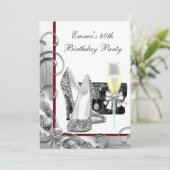 Vrouwen rode verjaardag partij kaart (Staand voorkant)