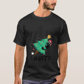 Vrouwen Schattige Zwart Kat Pushing Christmas Tree T-shirt (Voorkant)