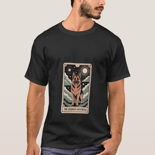 Vrouwen Spooky Dog Duitse Herder Tarot Kaart V NEC T-shirt (Voorkant)