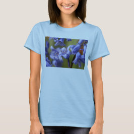 Vrouwen T-shirt met een blauwe bloem