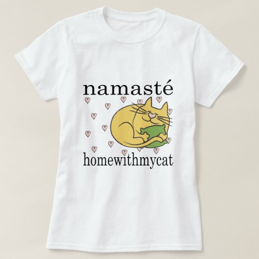 Vrouwen T-shirt Namaste Thuis Met KAT Roze Harten (Design voorkant)