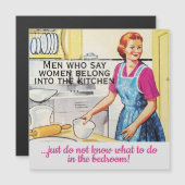 vrouwen uit de middeleeuwen horen bij de keuken (Voorkant / Achterkant)