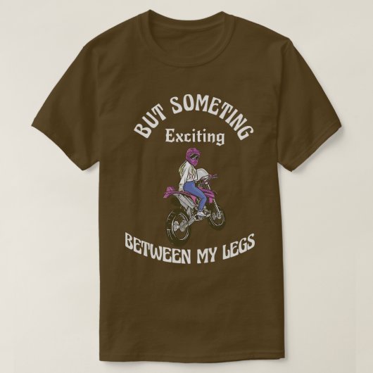 Vrouwen zetten iets spannends tussen mijn Legs Mot T-shirt (Design voorkant)