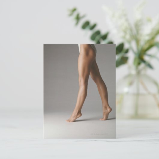 Vrouwenbenen Briefkaart (Staand voorkant)