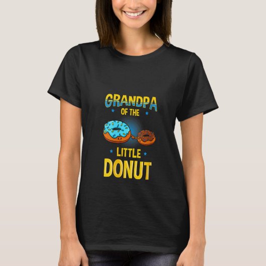 Vrouwengrootvader van het kleine donut geslacht on t-shirt (Voorkant)