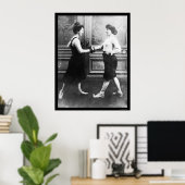 Vrouwenkleding 1912 poster (Thuiskantoor)