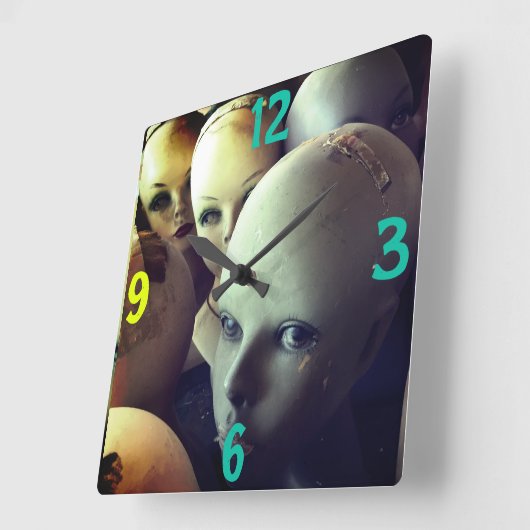  VROUWENMANNEQUINEBEAUTEKOPEN VIERKANTE KLOK (Hoek)