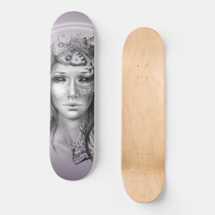 Vrouwenportret met Motten Surrealistische Donkere  Persoonlijk Skateboard