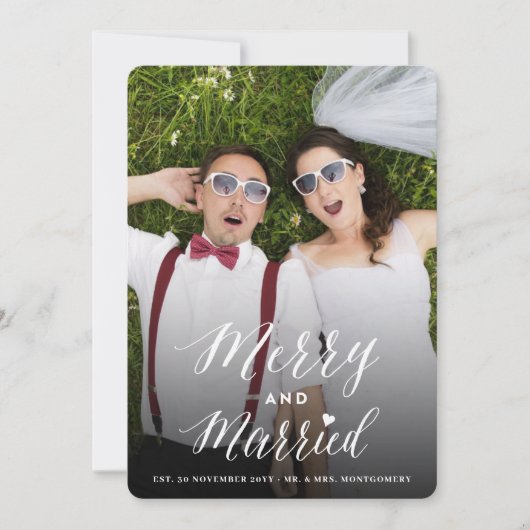 Vruchtbare en gehuwde Trendy Script Photo Weddensc Feestdagenkaart (Voorkant)