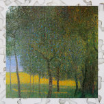 Vruchtbomen van Gustav Klimt,  Art Nouveau Legpuzzel<br><div class="desc">Fruit Trees (1901) van Gustav Klimt is een Victoriaans schilderij van het symbolisme in de tijd. Een plaats in de natuur met een variëteit aan organische fruitbomen in een boomgaard gedurende het voorjaar of de zomerseizoenen met rijpe vruchten en bloeiende bloesems. Over de kunstenaar: Gustav Klimt (1862-1918) was een Oostenrijkse...</div>