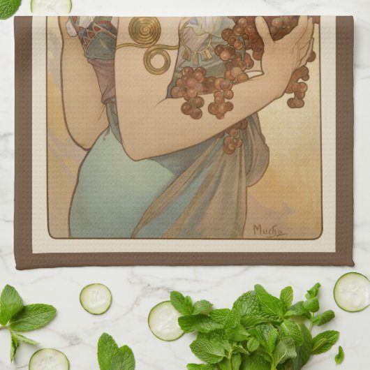 Vruchten van Alphonse Mucha,  Art Nouveau Theedoek (Gevouwen)