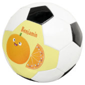 Vruchtrijke cartoon van oranje citrusvruchten voetbal (Drie kwart)