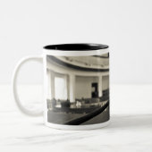 VS, Alabama, Monroeville. Thuis van schrijvers Tweekleurige Koffiemok (Links)