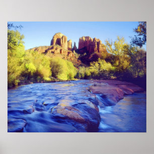 VS, Arizona, Sedona. Cathedral Rock weerspiegelend Poster