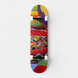 VS, Arizona, Val Vista. Kleurrijke hetelucht Skateboard