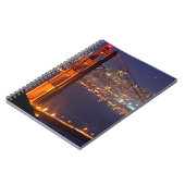 VS, Californië. Golden Gate Bridge 's nachts Notitieboek (Linkerzijde)