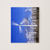 VS, Californië, Mojave. Uitzicht van een windturbi Legpuzzel (Verticaal)