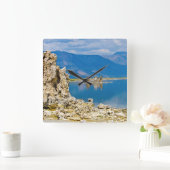 VS, Californië, Mono Lake South Tufa Reserve Vierkante Klok (Huis)