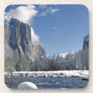VS, Californië, Yosemite NP. De Merced rivier, Onderzetter